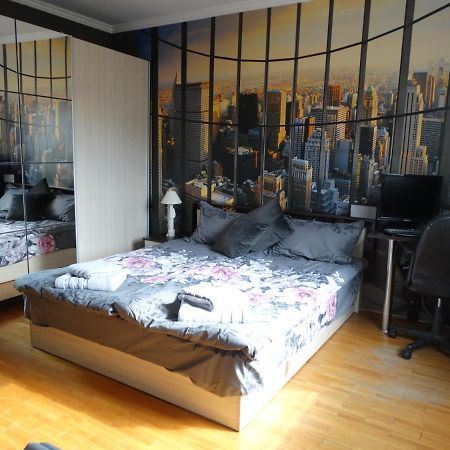 2 Bedrooms With Private Bath And Balcony Near The Airport Sofia Extérieur photo