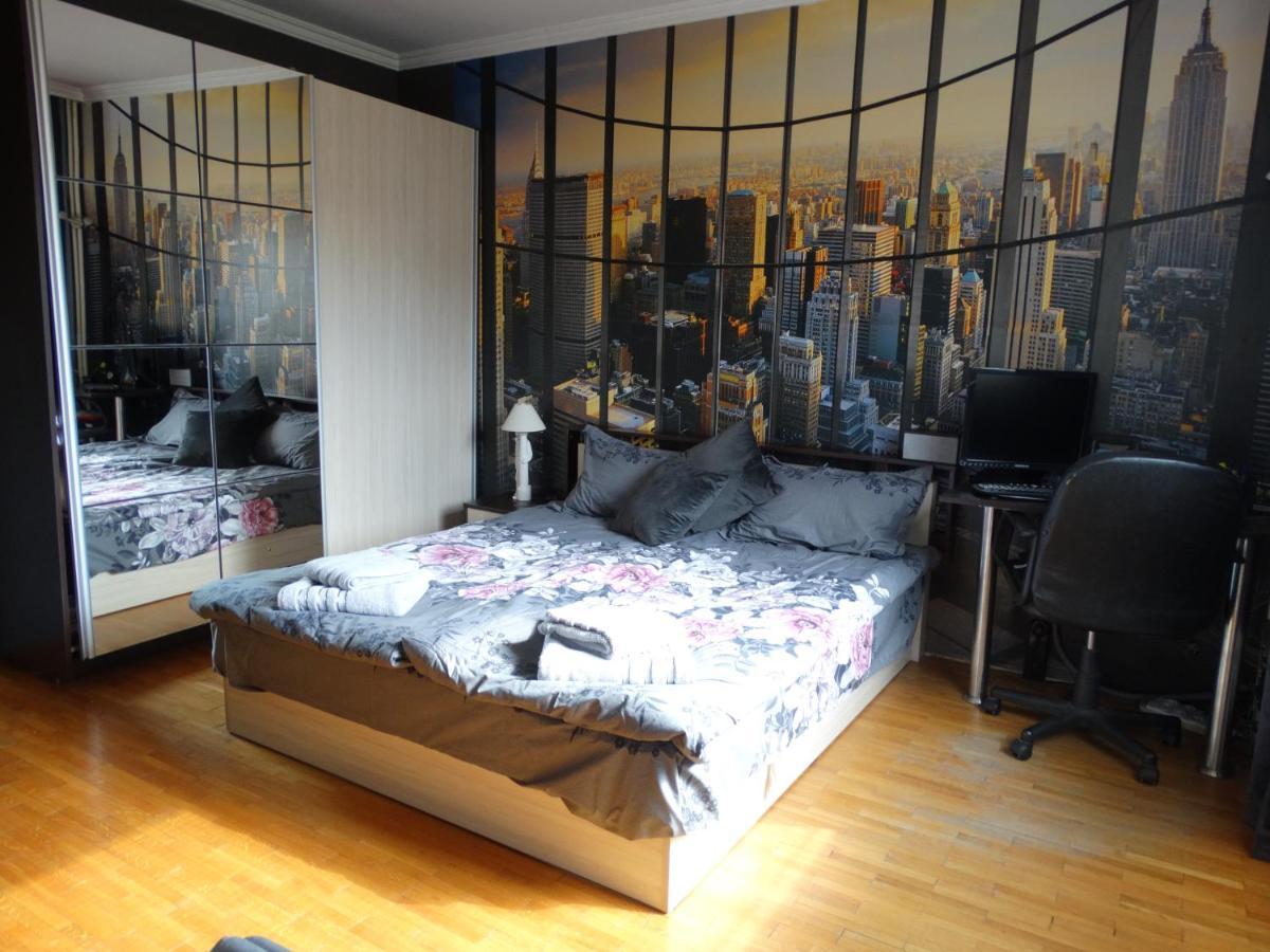 2 Bedrooms With Private Bath And Balcony Near The Airport Sofia Extérieur photo
